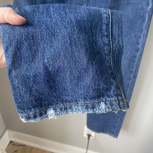 Levi’s 501 Womens Distressed Denim Jeans Size 29W 26L Button Down Fly Straight - Picture 6 of 14